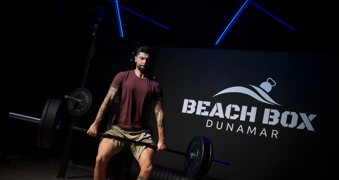 Rúben a fazer levantamento com barra